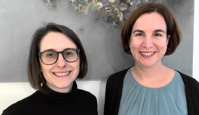 Image showing the principal investigators, Lea Ann Dailey and Ulrike Grienke of the Department of Pharmaceutical Sciences of the University of Vienne, of the FWF funded project: "Inhalation of natural products against lung infections"